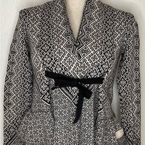 Black and White Patterned Jacket Odd Molly